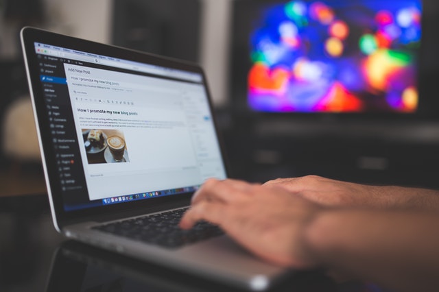 outsourcing to cut losses, Outsourcing to Cut Losses: How It Can Save You During a Crisis
